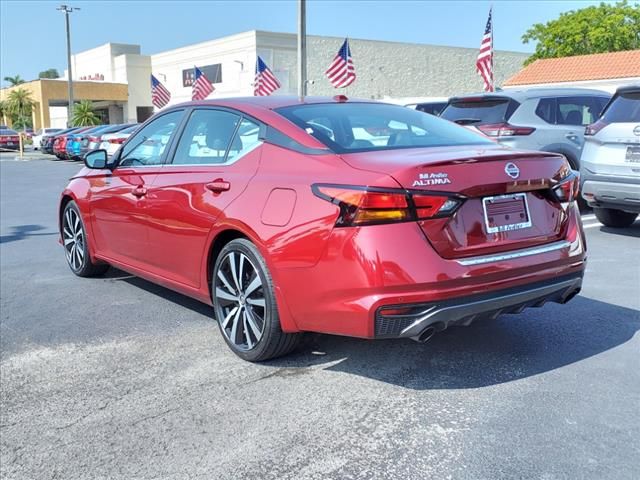 2021 Nissan Altima 2.5 SR