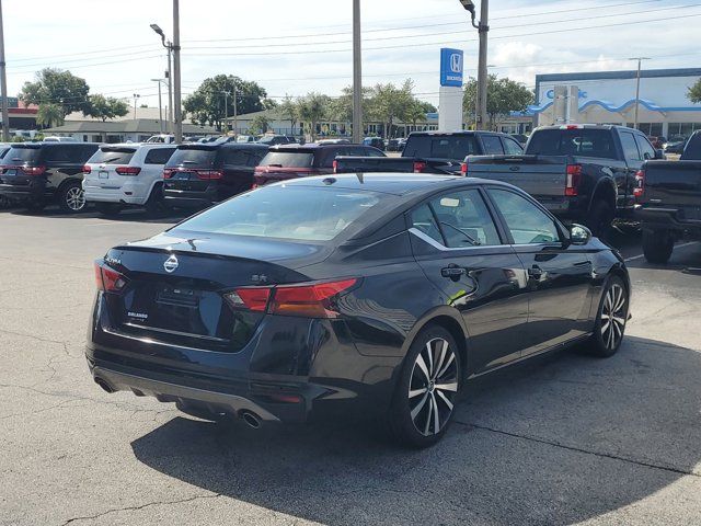 2021 Nissan Altima 2.5 SR