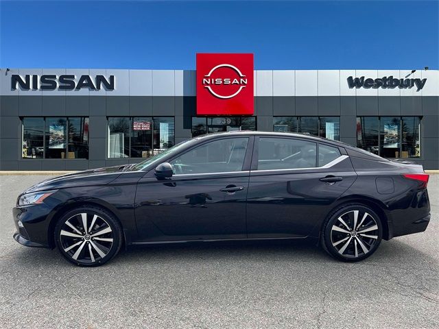 2021 Nissan Altima 2.5 SR