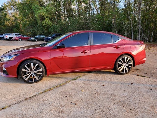 2021 Nissan Altima 2.5 SR