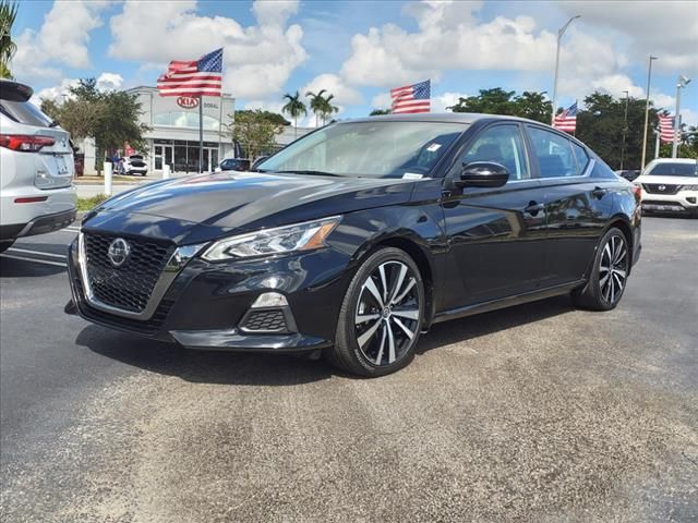 2021 Nissan Altima 2.5 SR