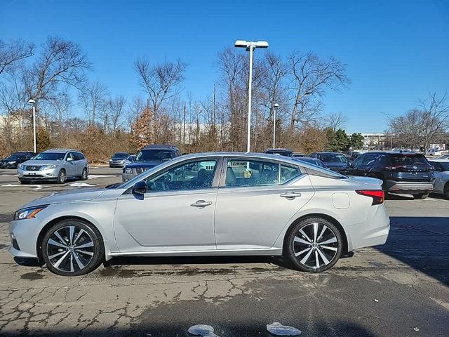 2021 Nissan Altima 2.5 SR