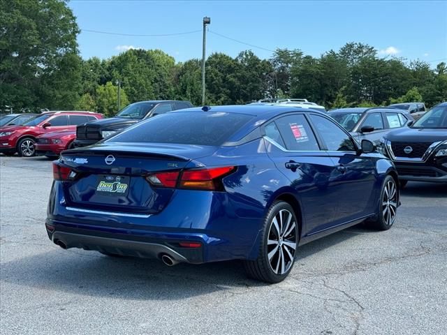 2021 Nissan Altima 2.5 SR