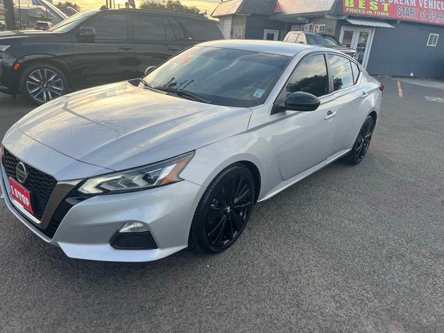 2021 Nissan Altima 2.5 SR