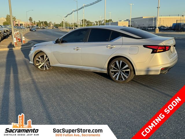 2021 Nissan Altima 2.5 SR