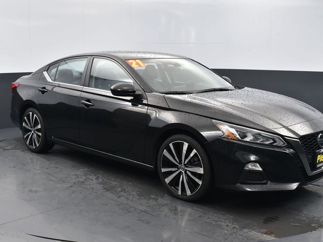 2021 Nissan Altima 2.5 SR