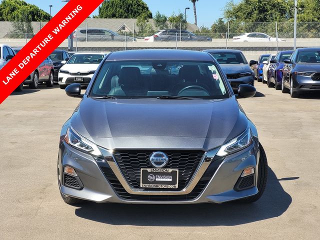 2021 Nissan Altima 2.5 SR