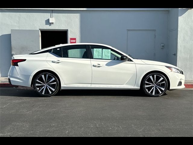 2021 Nissan Altima 2.5 SR