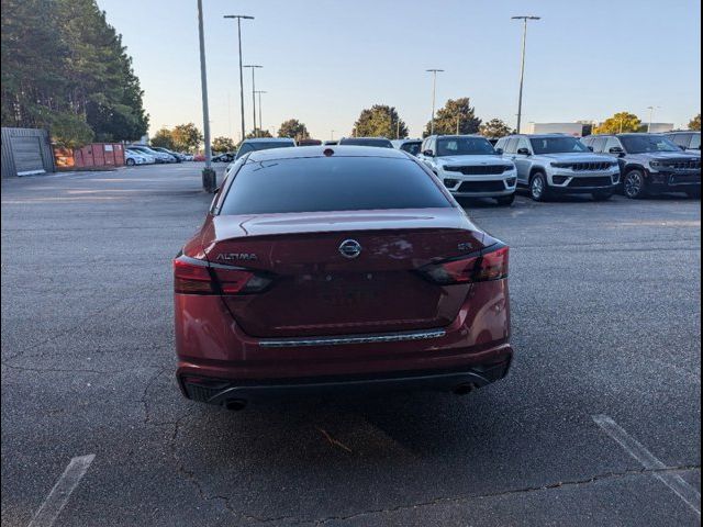 2021 Nissan Altima 2.5 SR