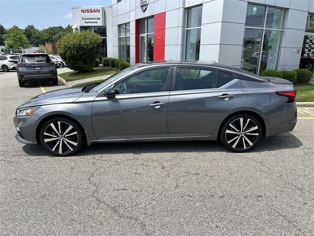 2021 Nissan Altima 2.5 SR