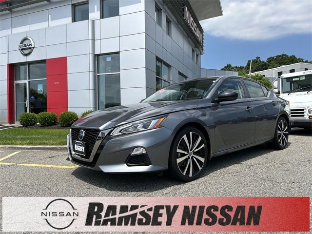 2021 Nissan Altima 2.5 SR