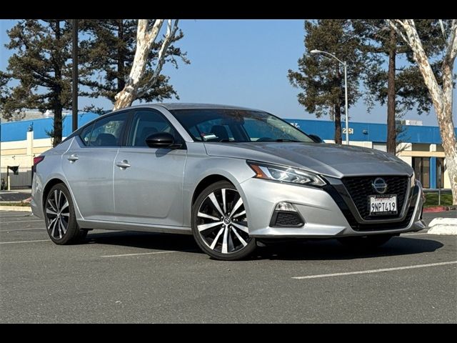 2021 Nissan Altima 2.5 SR