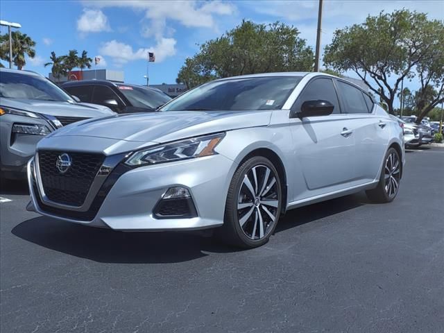 2021 Nissan Altima 2.5 SR