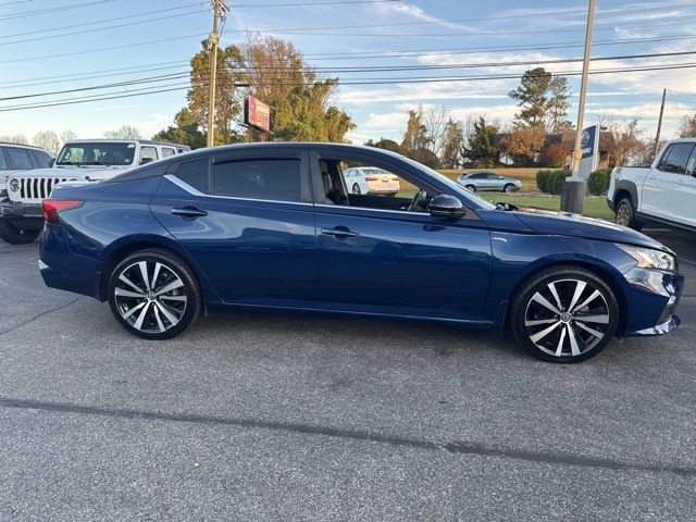 2021 Nissan Altima 2.5 SR