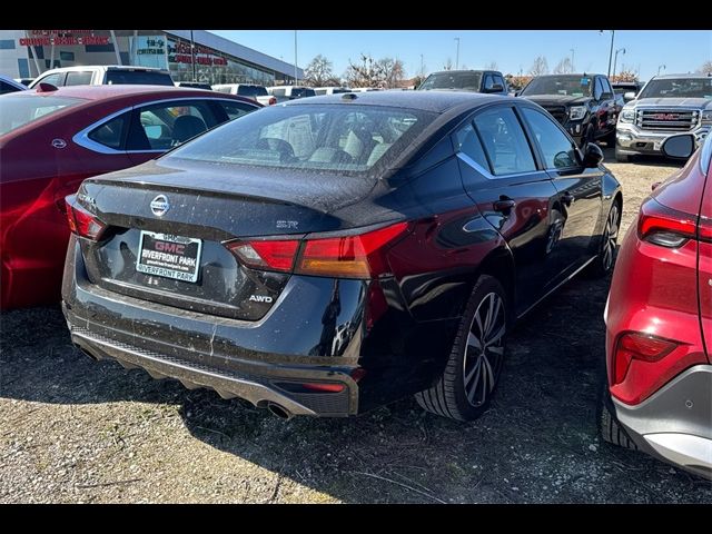 2021 Nissan Altima 2.5 SR