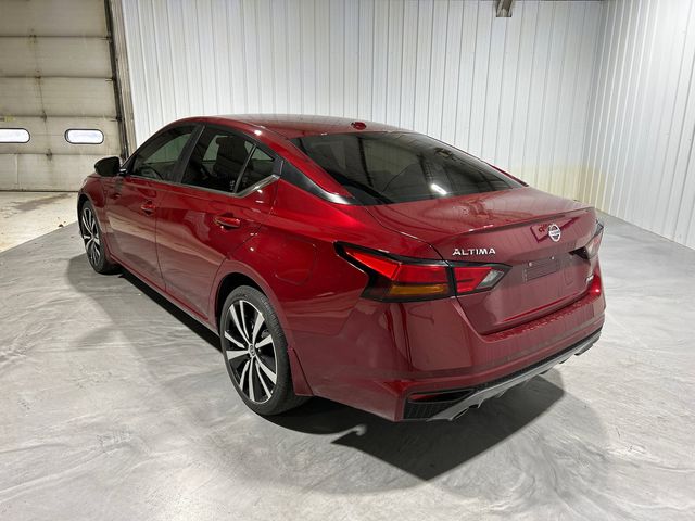 2021 Nissan Altima 2.5 SR