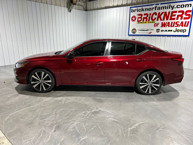 2021 Nissan Altima 2.5 SR