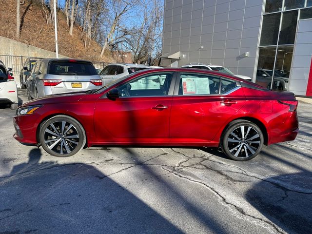 2021 Nissan Altima 2.5 SR