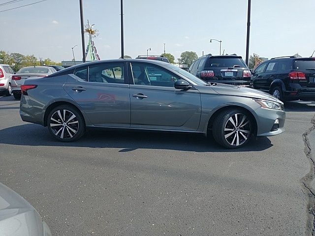 2021 Nissan Altima 2.5 SR