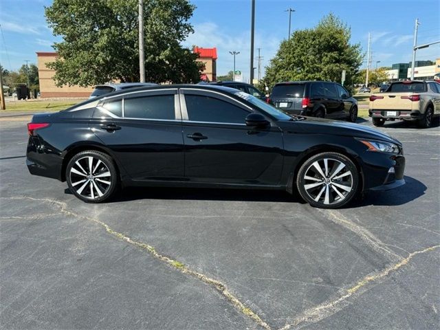 2021 Nissan Altima 2.5 SR