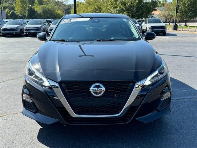 2021 Nissan Altima 2.5 SR