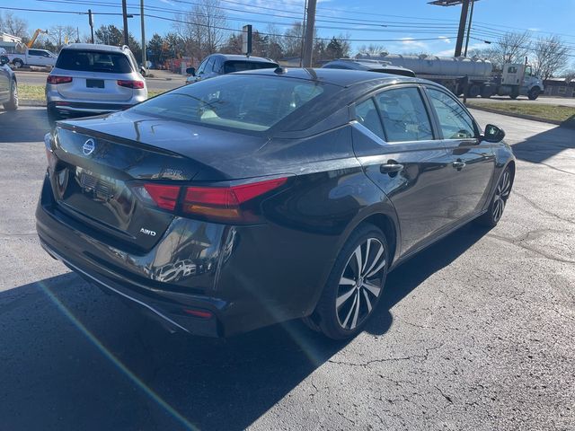 2021 Nissan Altima 2.5 SR