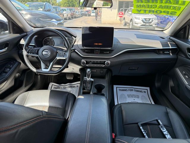 2021 Nissan Altima 2.5 SR