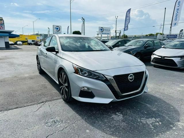 2021 Nissan Altima 2.5 SR