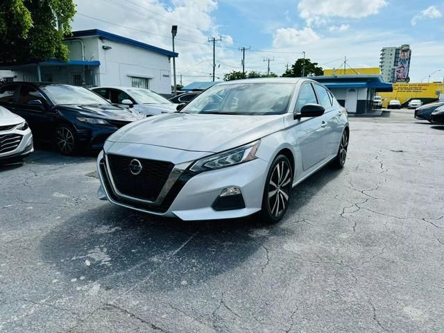 2021 Nissan Altima 2.5 SR