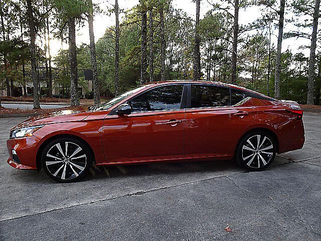 2021 Nissan Altima 2.5 SR