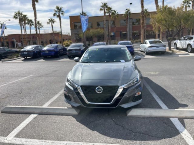 2021 Nissan Altima 2.5 SV