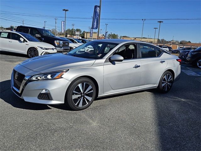 2021 Nissan Altima 2.5 SV