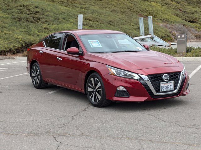 2021 Nissan Altima 2.5 SV