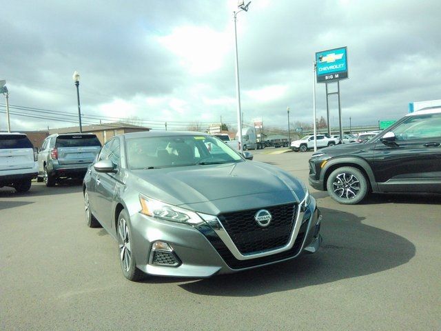 2021 Nissan Altima 2.5 SV