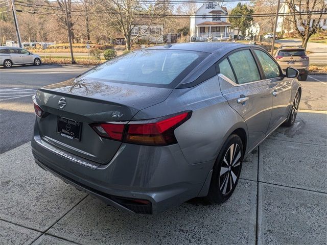 2021 Nissan Altima 2.5 SV