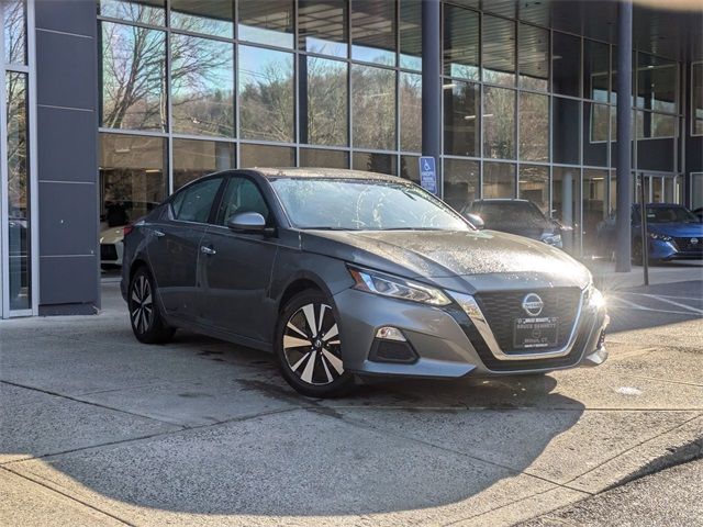 2021 Nissan Altima 2.5 SV