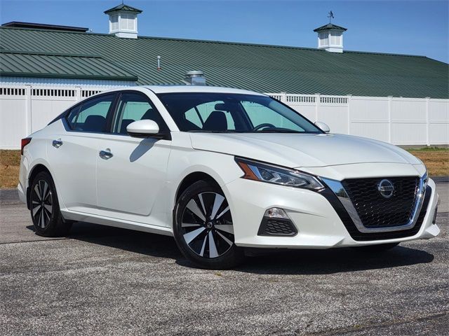 2021 Nissan Altima 2.5 SV