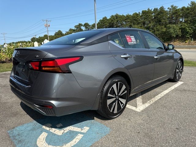 2021 Nissan Altima 2.5 SV