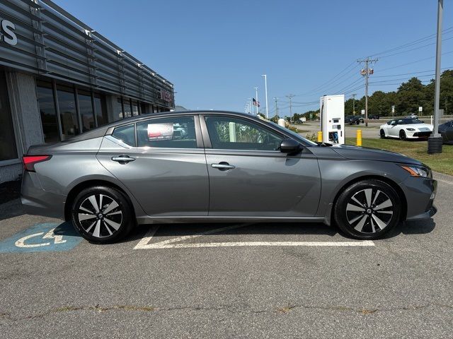 2021 Nissan Altima 2.5 SV