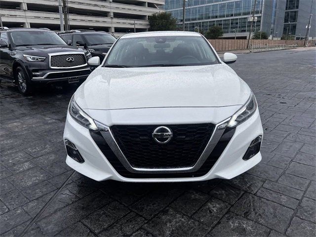 2021 Nissan Altima 2.5 SV