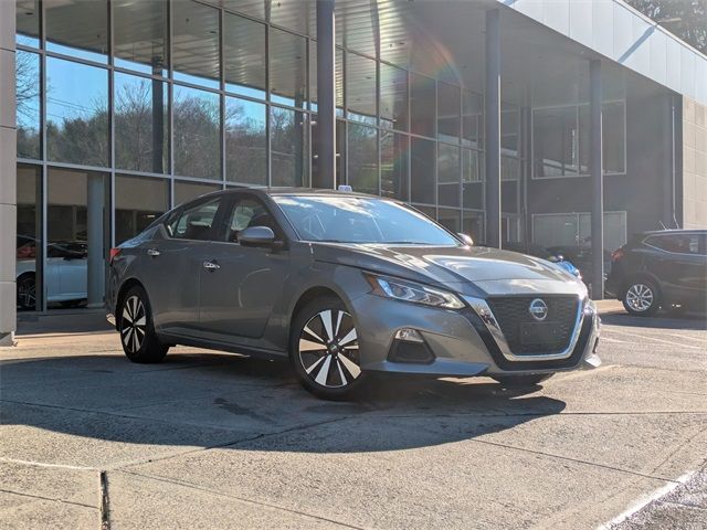 2021 Nissan Altima 2.5 SV