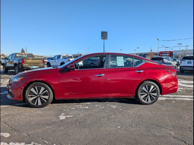 2021 Nissan Altima 2.5 SV