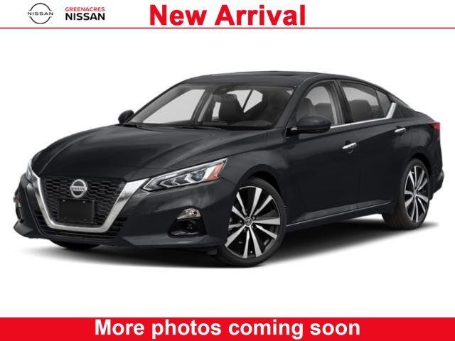 2021 Nissan Altima 2.5 SV