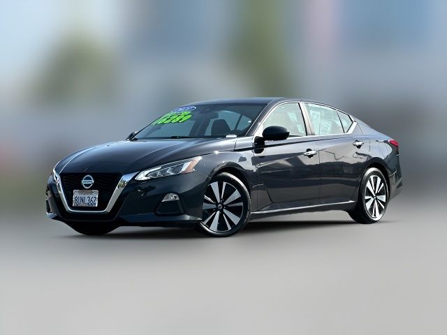 2021 Nissan Altima 2.5 SV