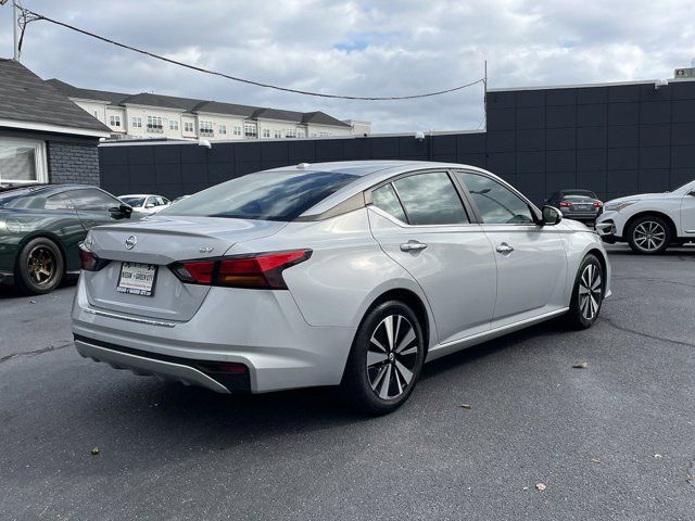 2021 Nissan Altima 2.5 SV