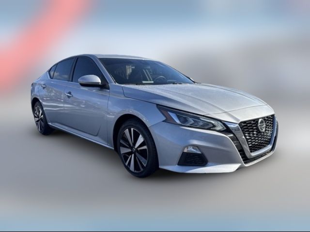 2021 Nissan Altima 2.5 SV