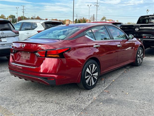 2021 Nissan Altima 2.5 SV