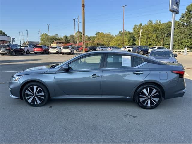 2021 Nissan Altima 2.5 SV