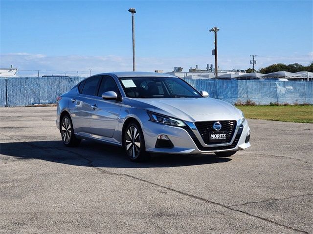 2021 Nissan Altima 2.5 SV