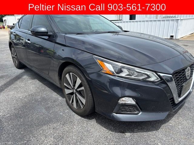 2021 Nissan Altima 2.5 SV